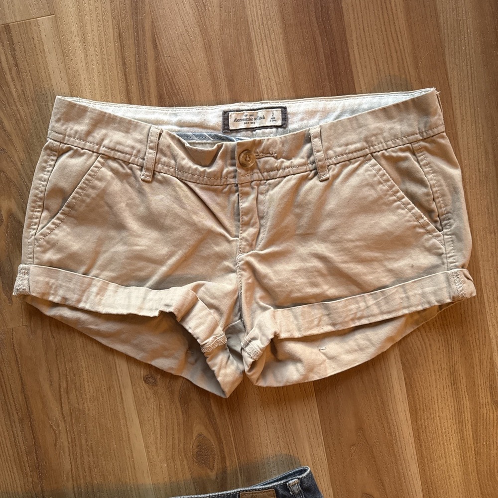 Lot of 3 Vintage Abercrombie & American Eagle Shorts Sz 2 Bella Swan Y2K 00's - Picture 2 of 16